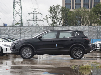 Nissan Qashqai 2025 Facelifted Honor 2.0L CVT XV True Edition
