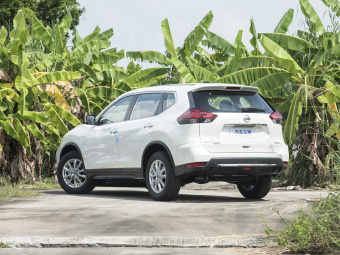 Nissan X-Trail 2023 Classic 2.0L Two-Wheel Drive Intelligent Connectivity Premium Edition