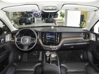 Volvo XC60 T8 AWD Zhiya Luxury