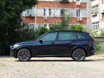 BMW X5 xDrive 40Li M Sport Night Edition