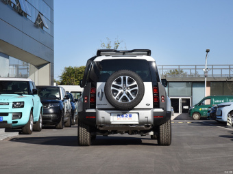 Land Rover Defender 110 Diablo Special Edition P400