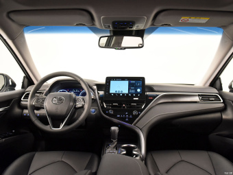 Toyota Camry Hybrid Fengshang 2.5HS