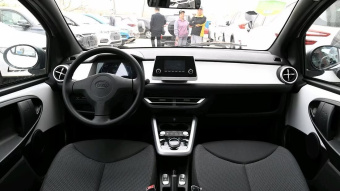 BYD E1