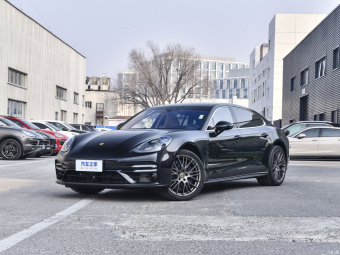 Porsche Panamera Turbo S Executive