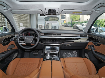 Audi A8L Horch Founder's Edition Dual-Tone