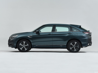 Honda UR-V Honor AWD 370TURBO