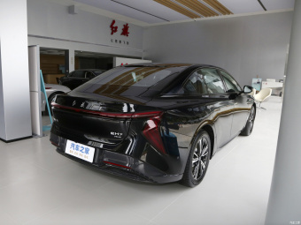 Hongqi EH7 820 Pro