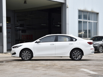 Kia K3 GT-Line Connect 1.4T DCT