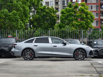 Audi A6L 2026 3.0T Quattro Flagship Elegant Model