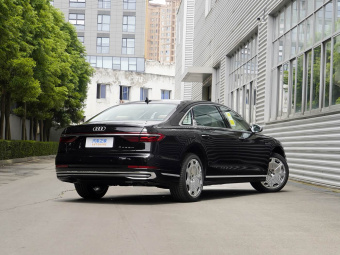 Audi A8L 2026 Horch Founder Edition 60TFSI