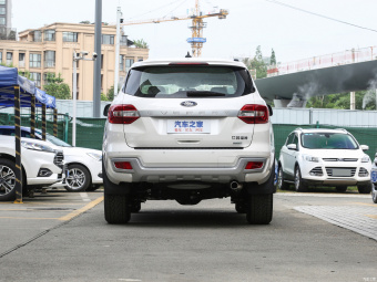 Ford Everest Elite 2.3T 5 Seats