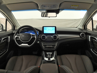 Beijing EU5 Zhiling R600
