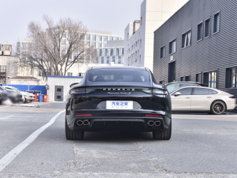Porsche Panamera Turbo S Executive