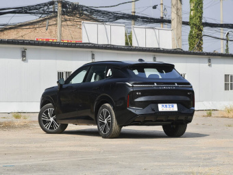 Lynk & Co 08 EM-P 2025 Model 120km Long Range Plus