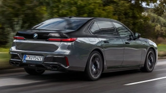 BMW 7 Series M760e xDrive M Performance