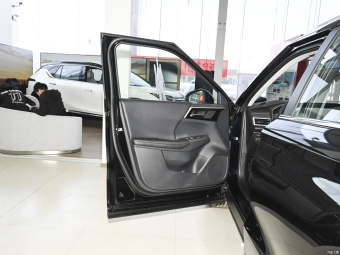 Mitsubishi Outlander Excellence 1.5T CVT AWD