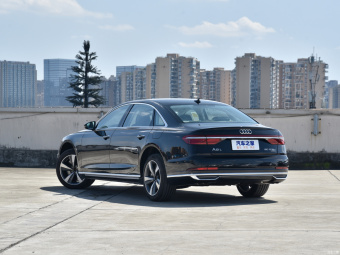Audi A8L Collection Edition 60 TFSIe Quattro