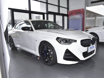 BMW M240i Coupe 2024