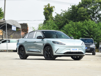 Arcfox α-S 735E Forest 175kW