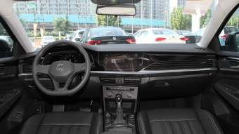 VW Passat Business 280TSI