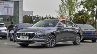 Hyundai Mistra Elite GLX 1.8L CVT