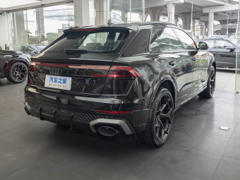 Audi RS Q8 2026 4.0T Performance