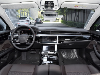 Audi A8L Collection Edition 60 TFSIe Quattro