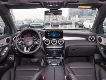 Mercedes-Benz GLC 260 L 4MATIC Dynamic