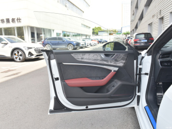 Audi A7L Ambition Obsidian Black Edition 55 TFSI Quattro
