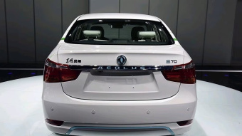Dongfeng E70