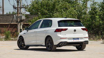 VW Golf R-Line 280TSI DSG