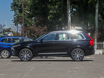Volvo XC90 B6 Zhixing Luxury 7 Seats