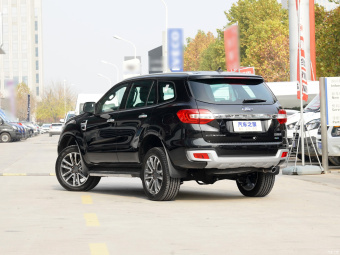 Ford Everest Flagship 2.3T AWD 5 Seats