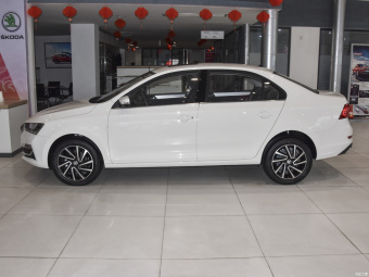 Skoda Rapid Sedan Comfort 1.5 AT
