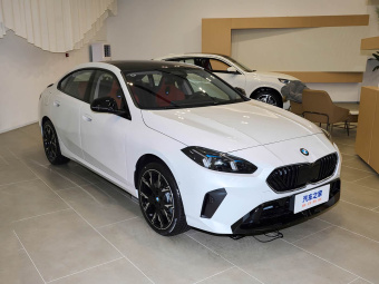 BMW 2 Series 2026 225L M Sport Night Edition