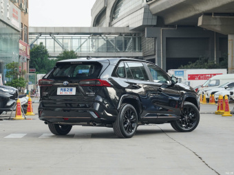 Toyota Wildlander Hybrid Rider 2.5L E-CVT 4WD