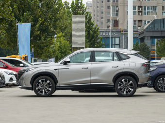 Roewe eRX5 Flagship
