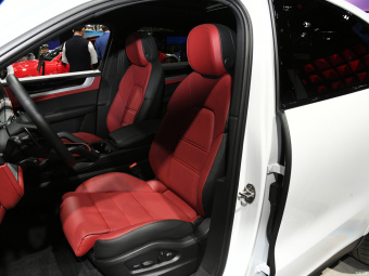 Porsche Cayenne Coupé E-Hybrid