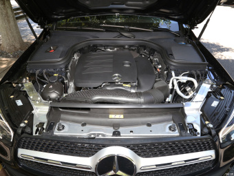 Mercedes-Benz GLC 300 L 4MATIC Luxury