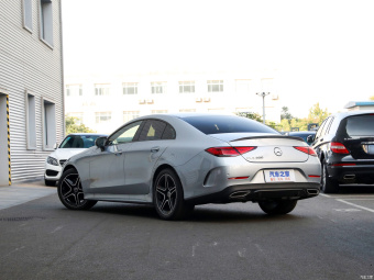 Mercedes-Benz CLS 300 Luxury