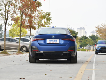 BMW i4 M50