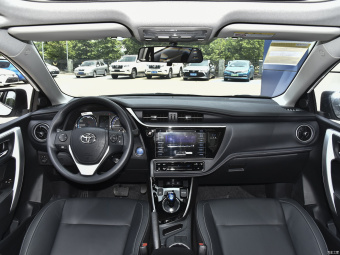 Toyota Corolla PHEV Comfort 1.8L E-CVT
