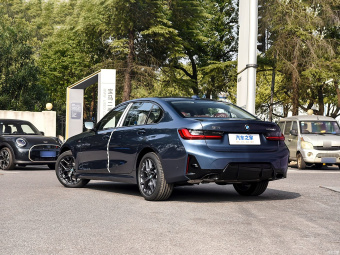 BMW 3 Series 330Li M Sports Night Night Edition