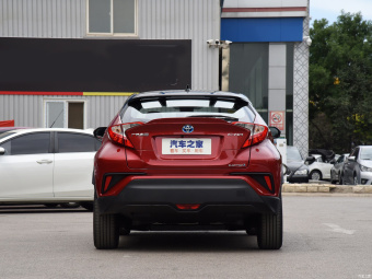 Toyota C-HR EV Deluxe