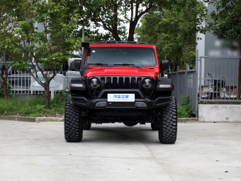 Jeep Gladiator Camping Edition 3.6L