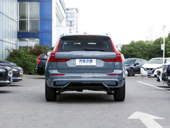 Volvo XC60 B5 AWD Smart Sports