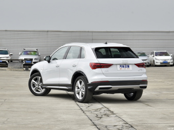 Audi Q3 Elegance Fashion 35 TFSI