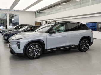 NIO ES7  75kWh