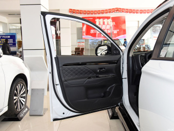 Mitsubishi Outlander Move 2.0L