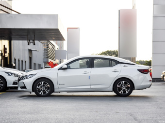 Nissan Sylphy e-POWER Large Screen Version